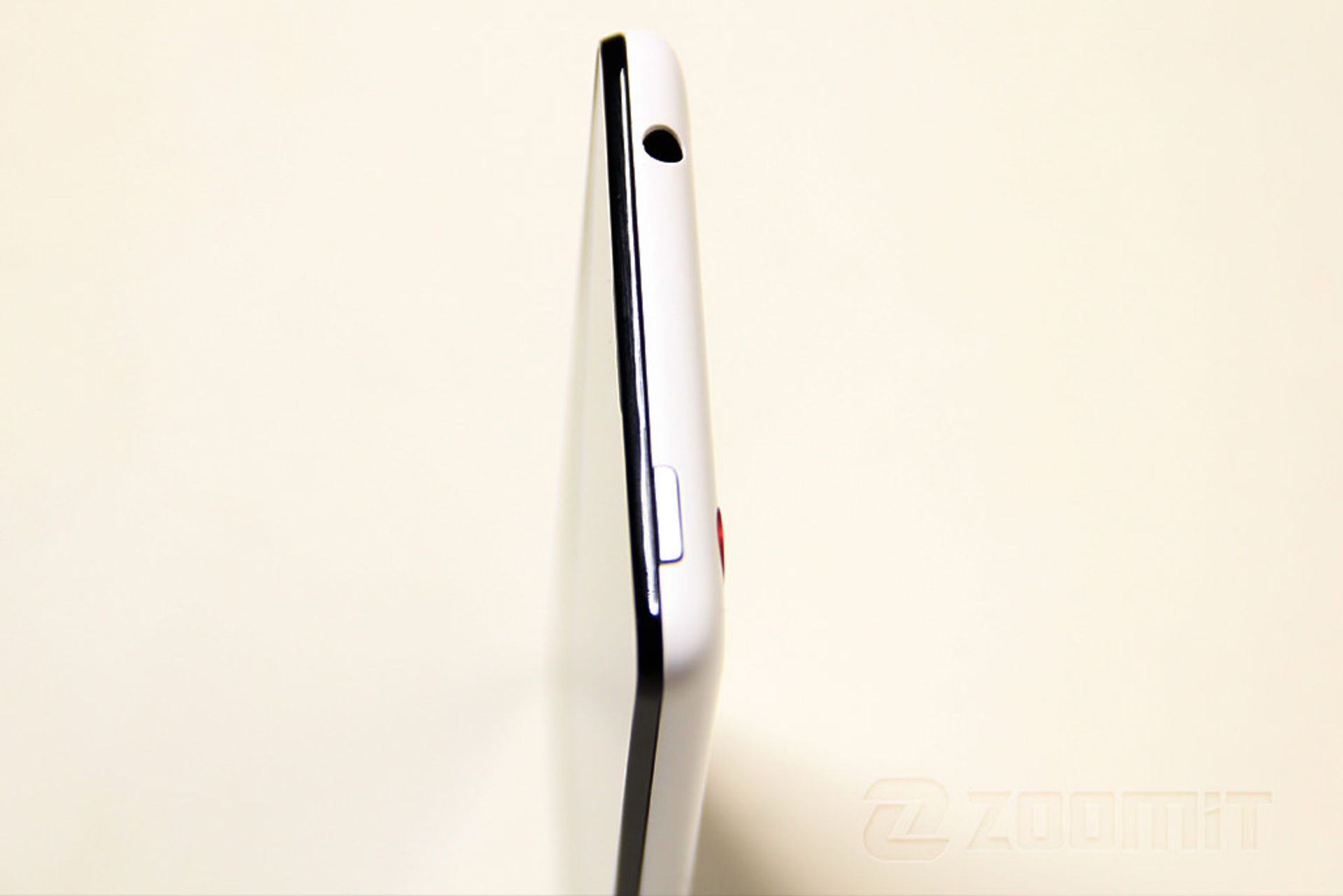 بررسی تلفن هوشمند ZTE Nubia Z5S mini